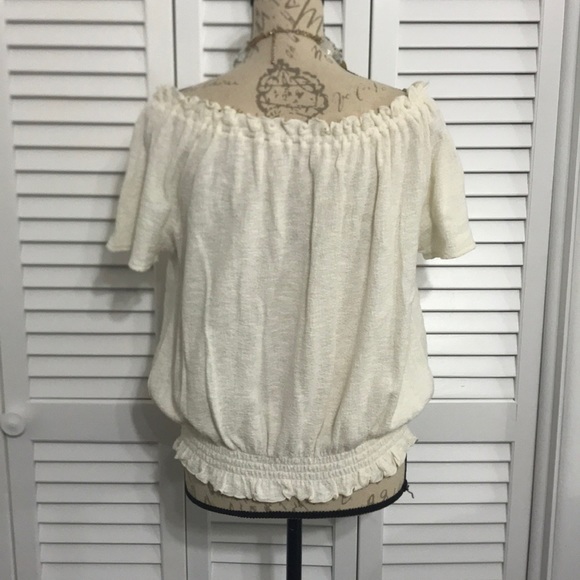 Madewell Top with Elastic Collar and Hem (M,L, Xl) - Picture 3 of 5